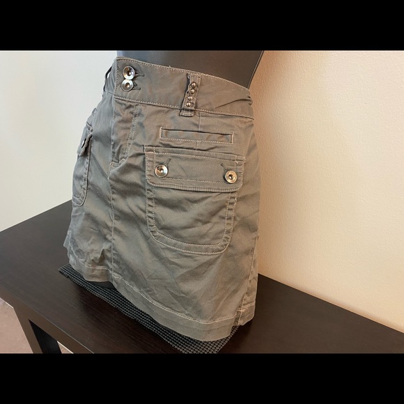 Mini skirt - Picture 3 of 10